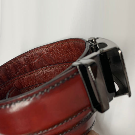 Reddish Enduring Classic: Hand-Stitched Leather Belt