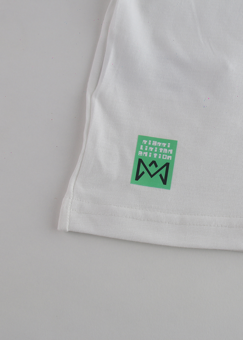 MIAMMI EYE _ KIKFA TEE